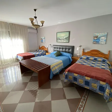 招待所 Villa Caniles *